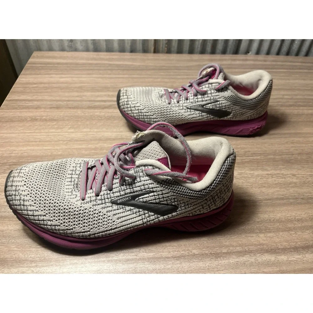 Brooks Revel 3 Women's Gray/Purple Running Shoes Size 9 B (1203021B034) - Picture 2 of 10